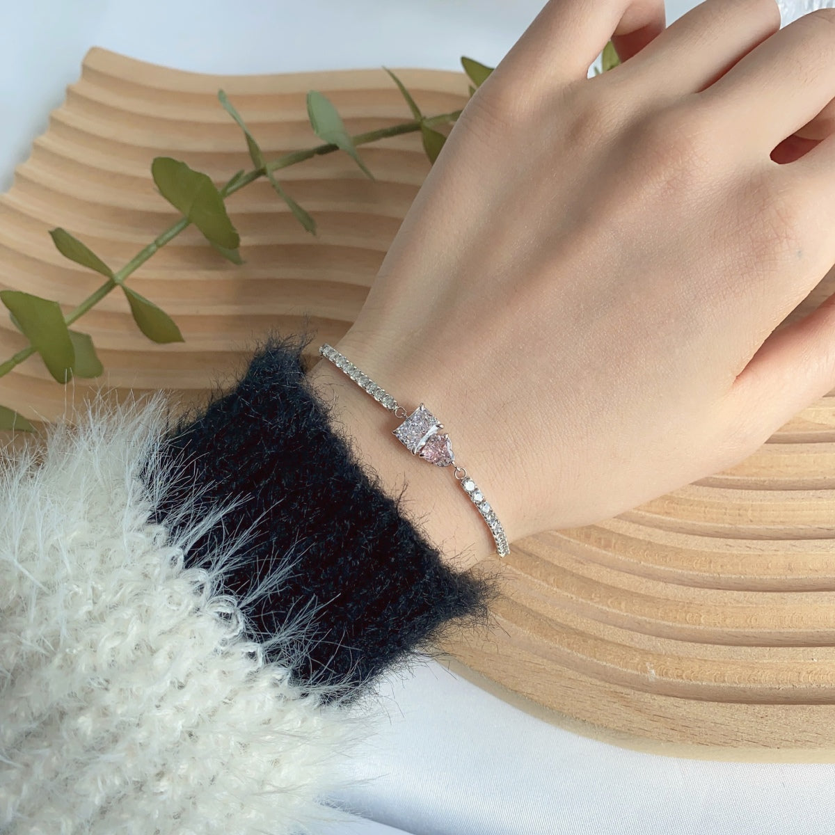 [Elowen Jewels]Dazzling Unique Multi Shape Lover Bracelet