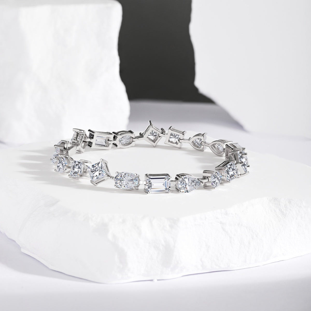 [Elowen Jewels]Unique Exquisite Multi Cut Daily Bracelet
