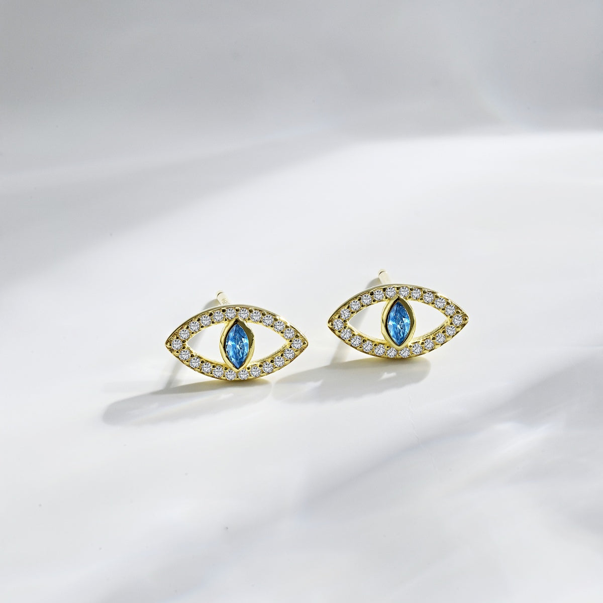 [Elowen Jewels]Blue Devil Eyes Hollow Stud Earrings