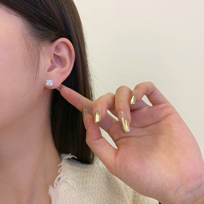 [Elowen Jewels]Classic Round Center Stone Stud Earrings