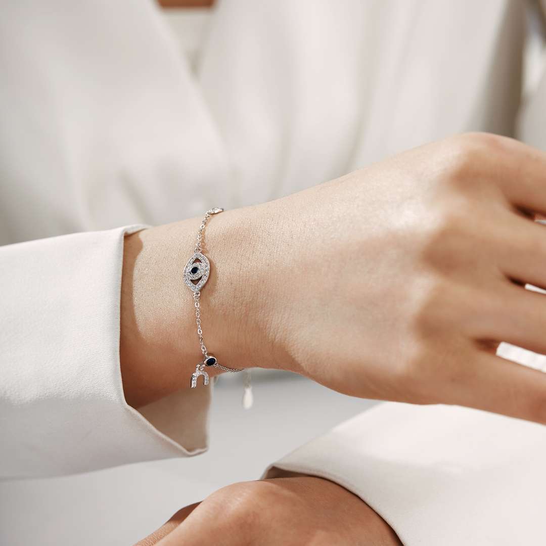 [Elowen Jewels]Dainty Eye Shape Necklace