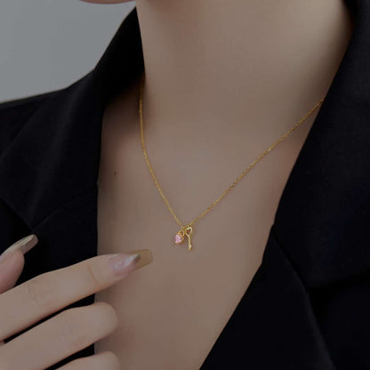 [Elowen Jewels]Unique Heart Shape Key Pendent Necklace