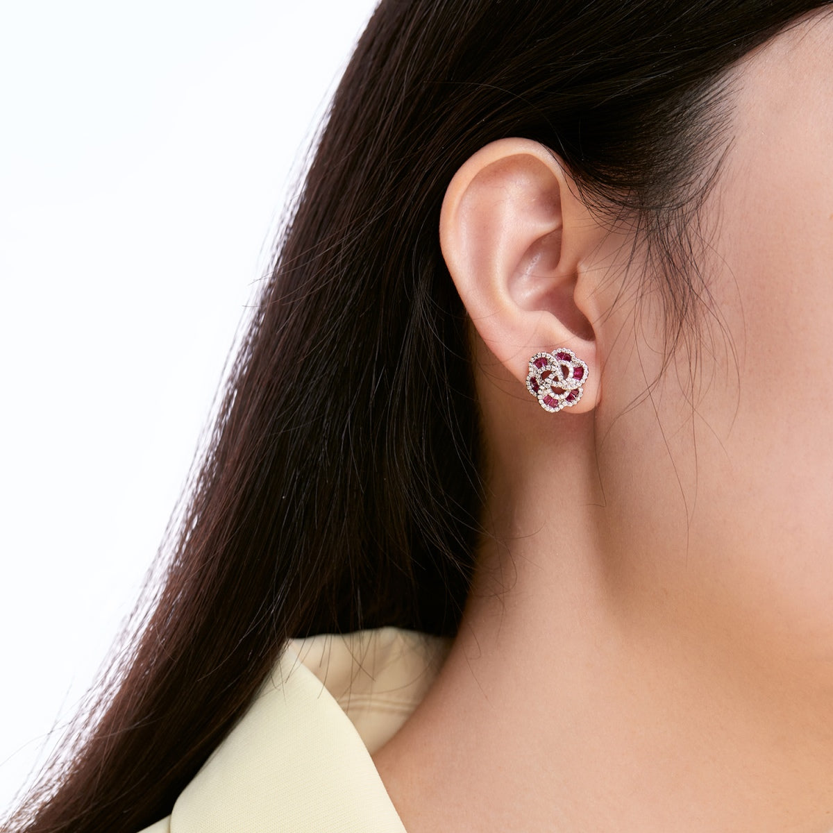 [Elowen Jewels]Exquisite Flower Shape Daily Earrings