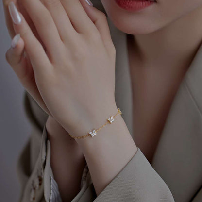 [Elowen Jewels]Radiant Butterfly Shape Necklace