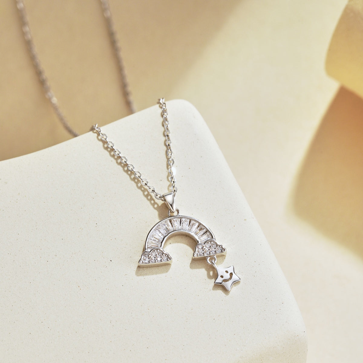 [Elowen Jewels]Unique Rainbow Star Necklace