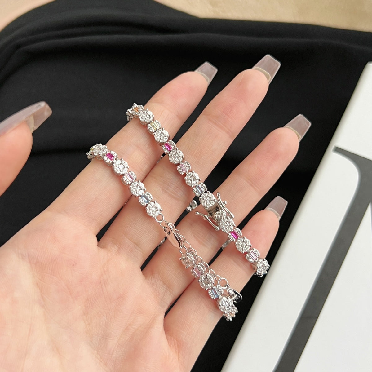 [Elowen Jewels]Dazzling Radiant Multi Cut Daily Bracelet