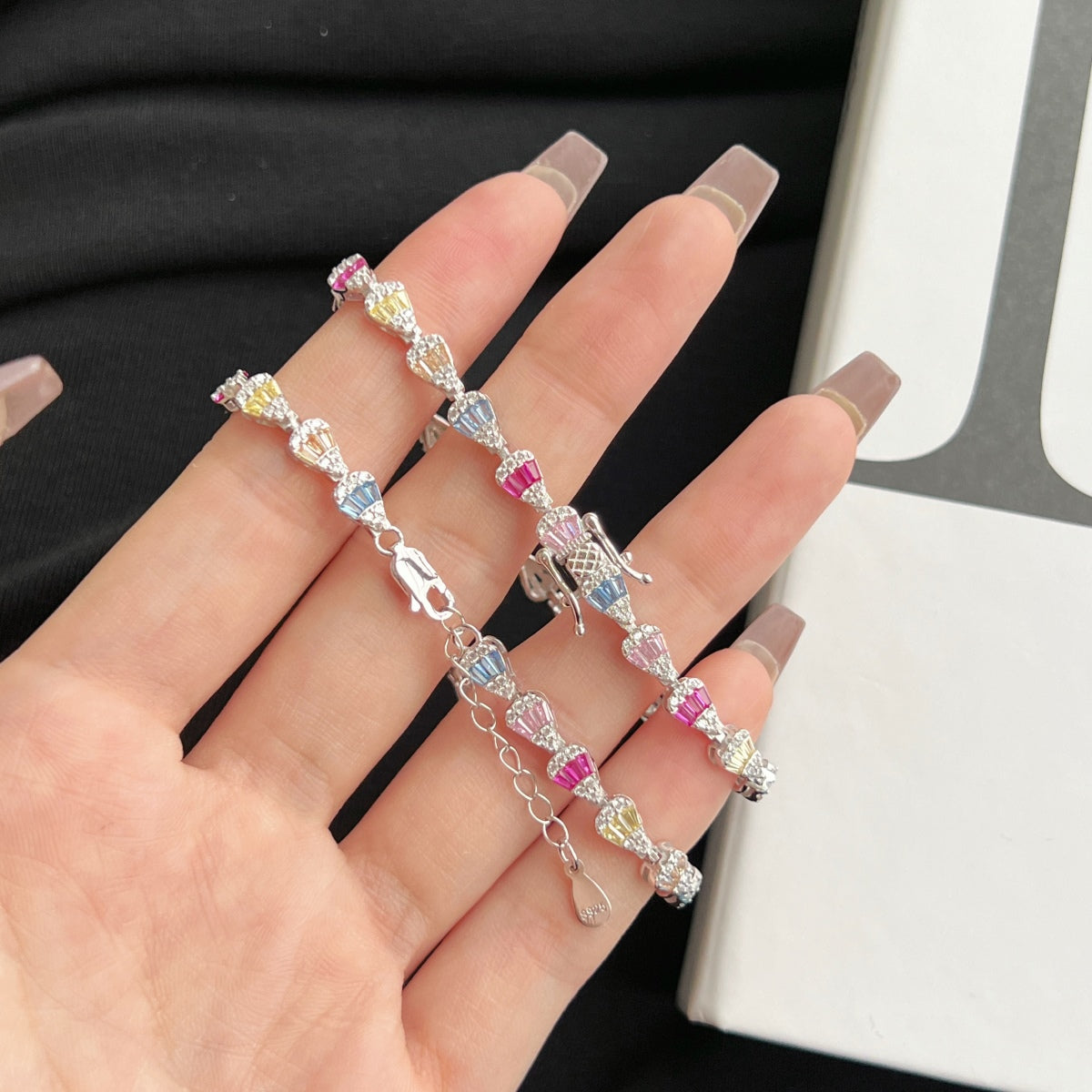 [Elowen Jewels]Radiant Water Drop Shape Daily Bracelet