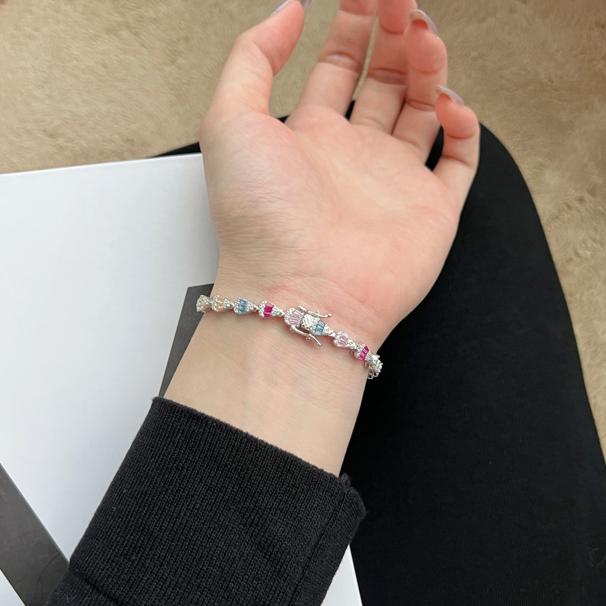 [Elowen Jewels]Radiant Water Drop Shape Daily Bracelet
