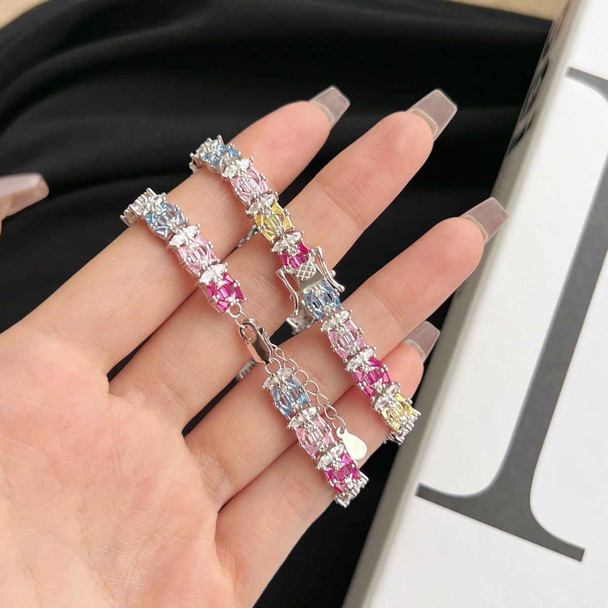 [Elowen Jewels]Delicate Colorful Multi Cut Party Bracelet