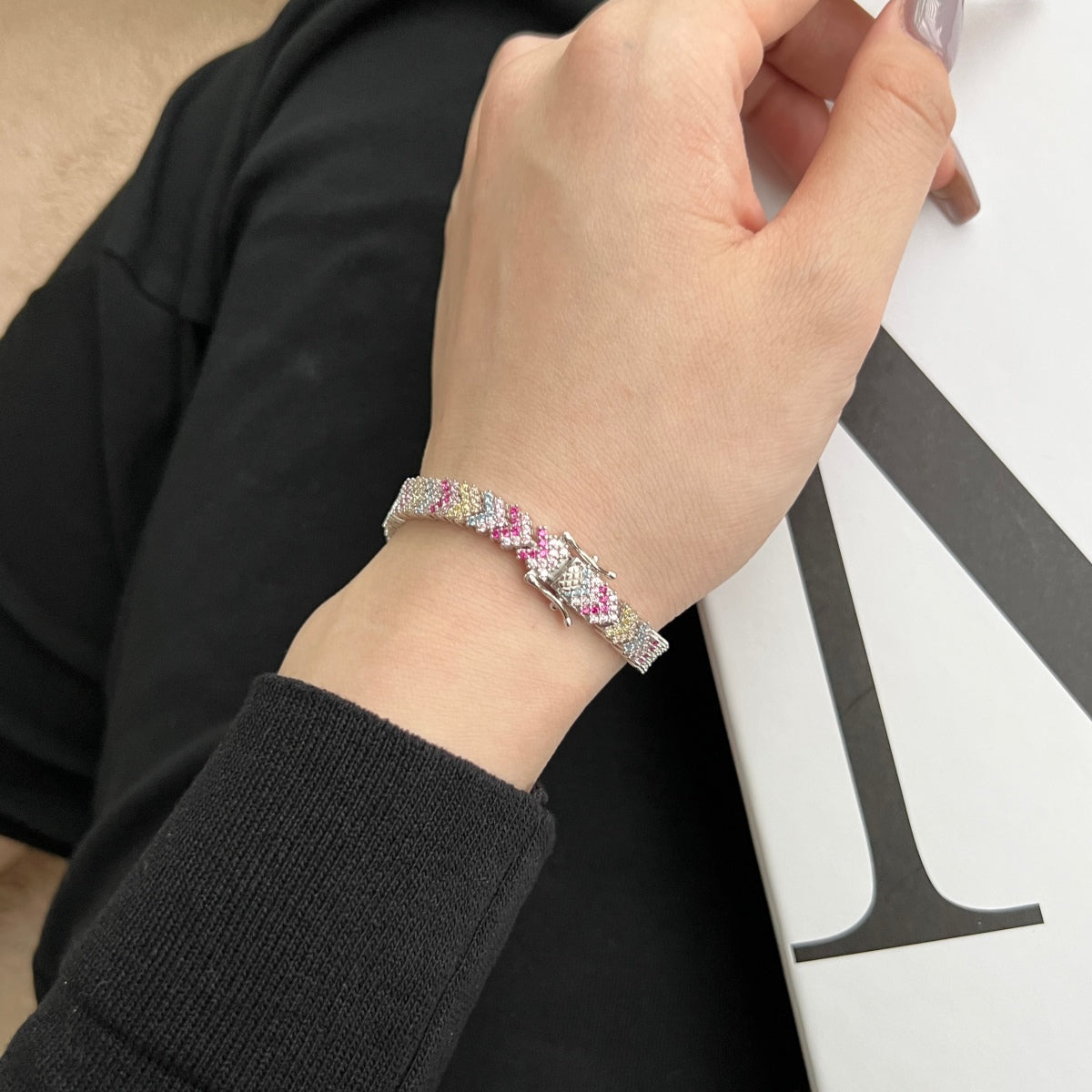 [Elowen Jewels]Ornate Sparkling Round Cut Party Bracelet