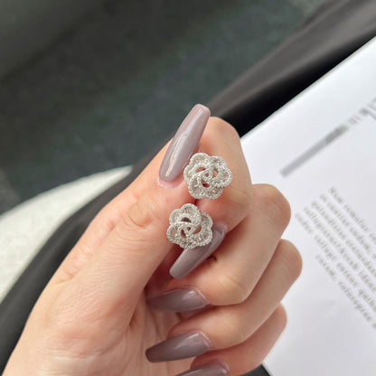 [Elowen Jewels]Exquisite Flower Shape Daily Earrings