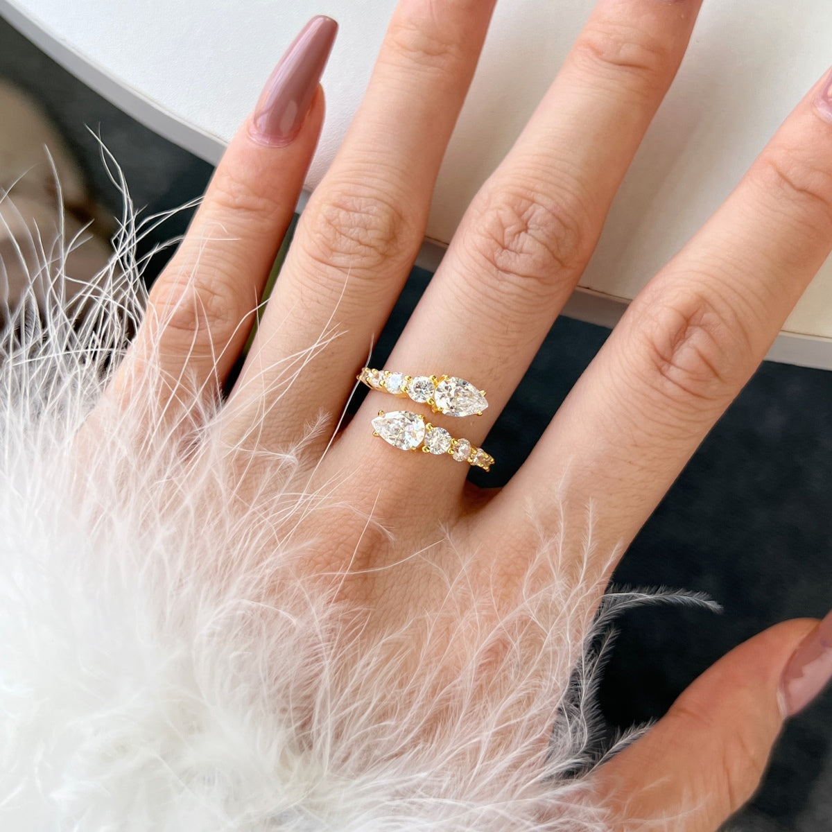 [Elowen Jewels]Delicate Lively Snake Shape Daily Ring