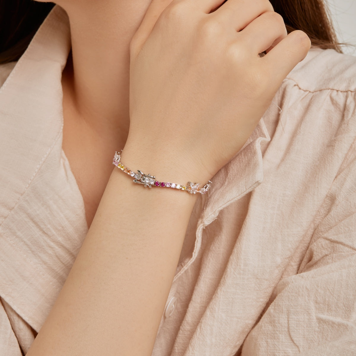 [Elowen Jewels]Ornate Colorful Butterfly Shape Round Cut Daily Bracelet