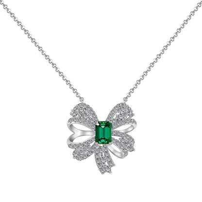 [Elowen Jewels]Luxurious Flower Shape Emerald Cut Necklace
