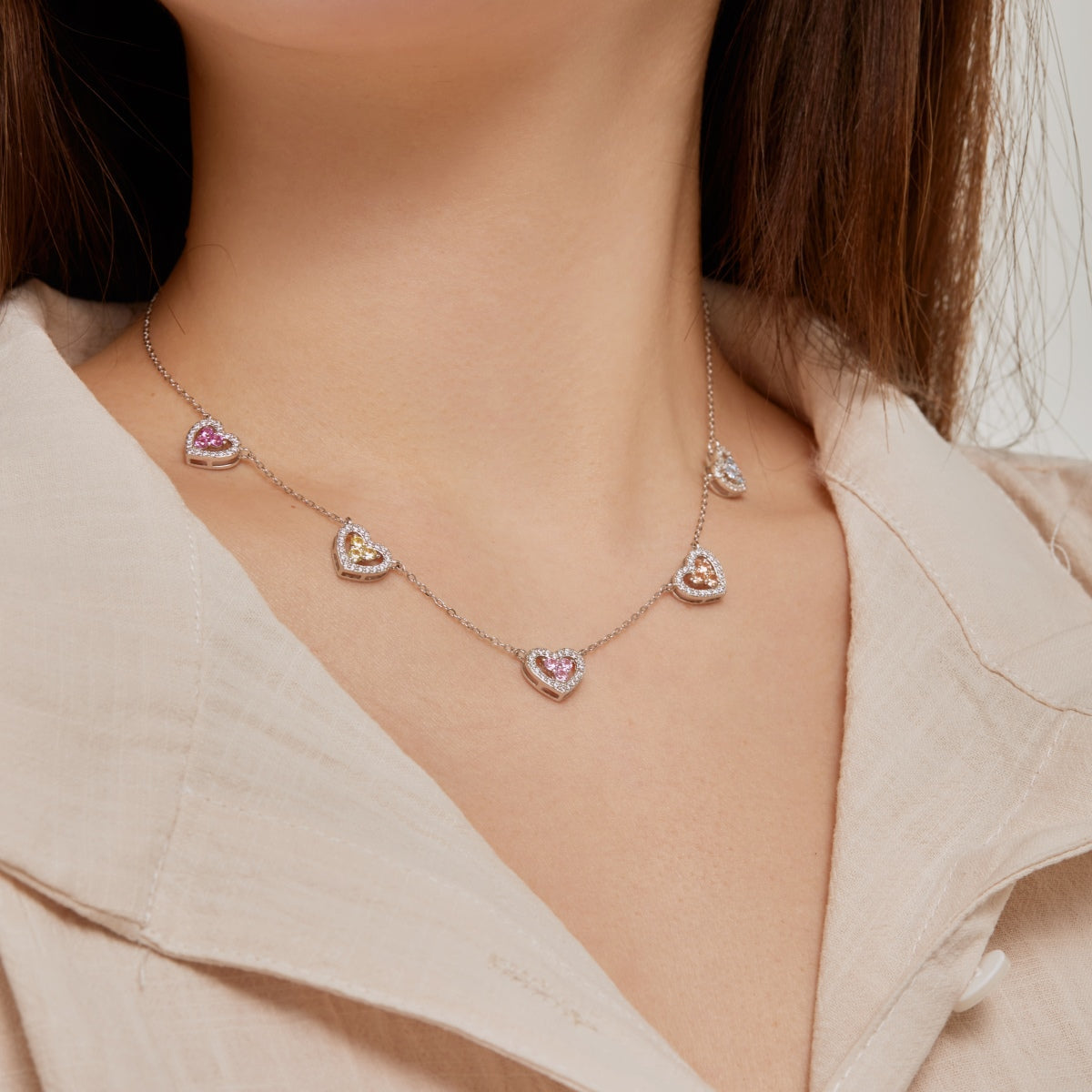 [Elowen Jewels]Sparkling Five Heart Necklace