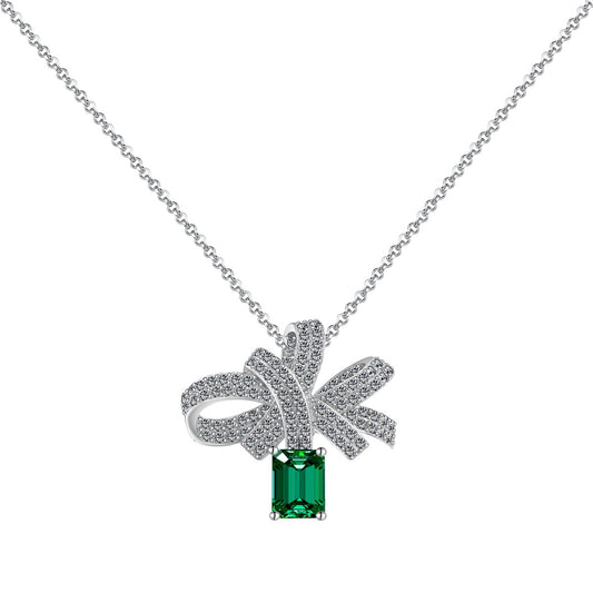 [Elowen Jewels]Luxurious Flower Shape Emerald Cut Necklace
