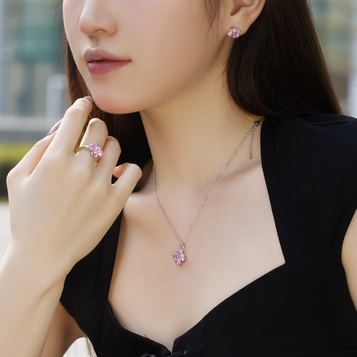 [Elowen Jewels]Heart-Shaped Four-Leaf Clover Bead Necklace