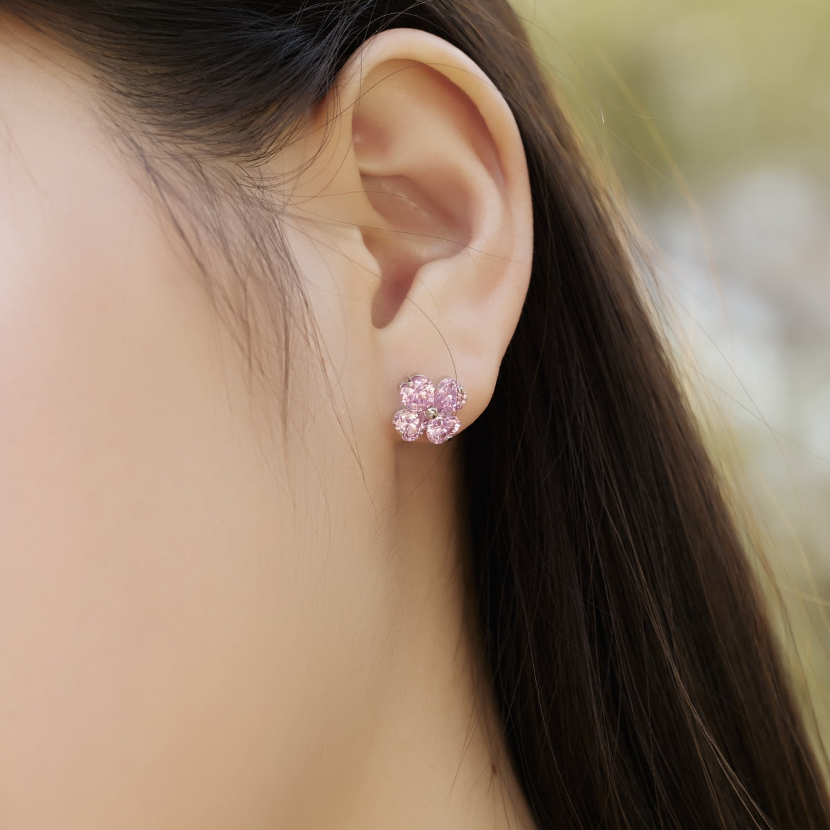 [Elowen Jewels]Four-Leaf Clover Ball Earrings