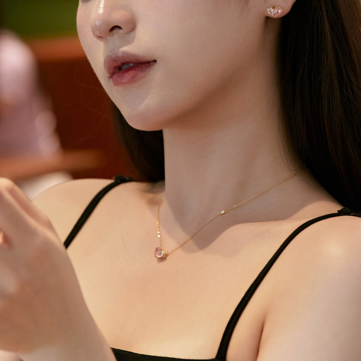 [Elowen Jewels]Unique Heart Shape Necklace