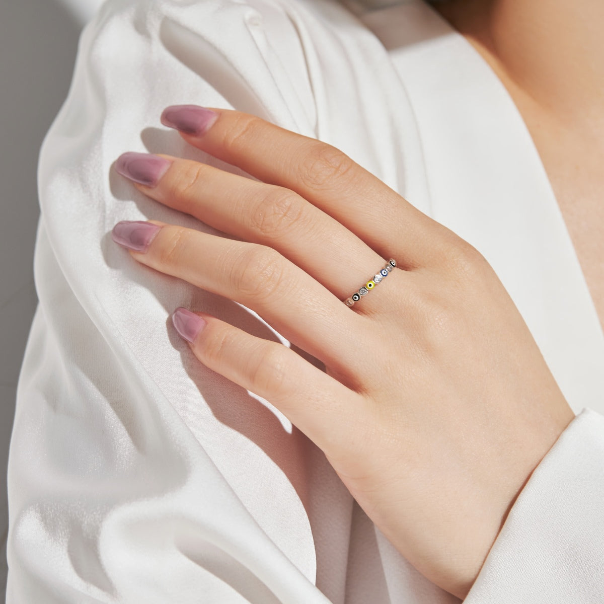 [Elowen Jewels]Sparkling Vibrant Round Shape Daily Ring