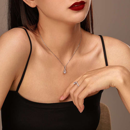 [Elowen Jewels]Delicate Water Drop Shape Fashion Necklace