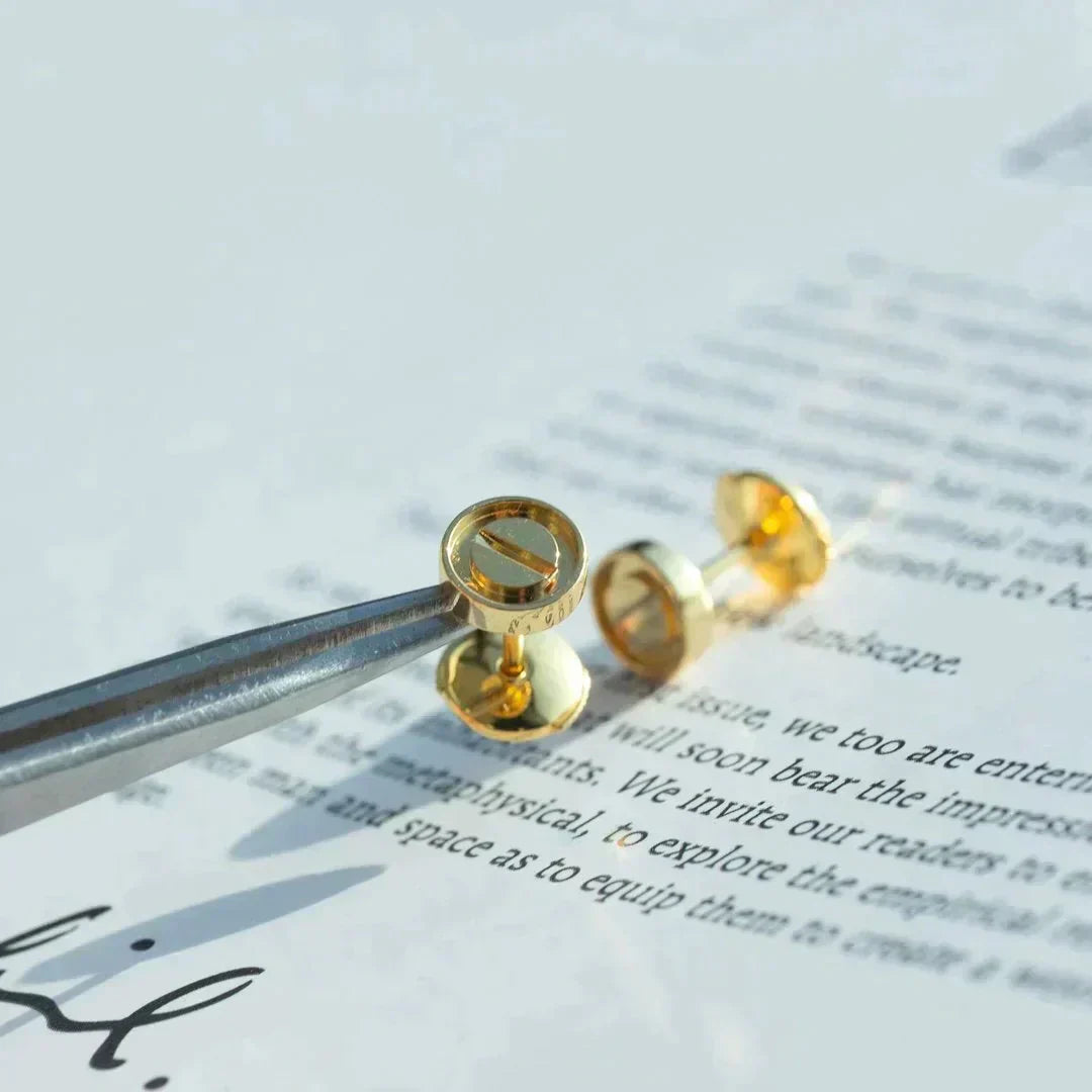 [Elowen Jewels]LOVE EARRINGS GOLD 10MM