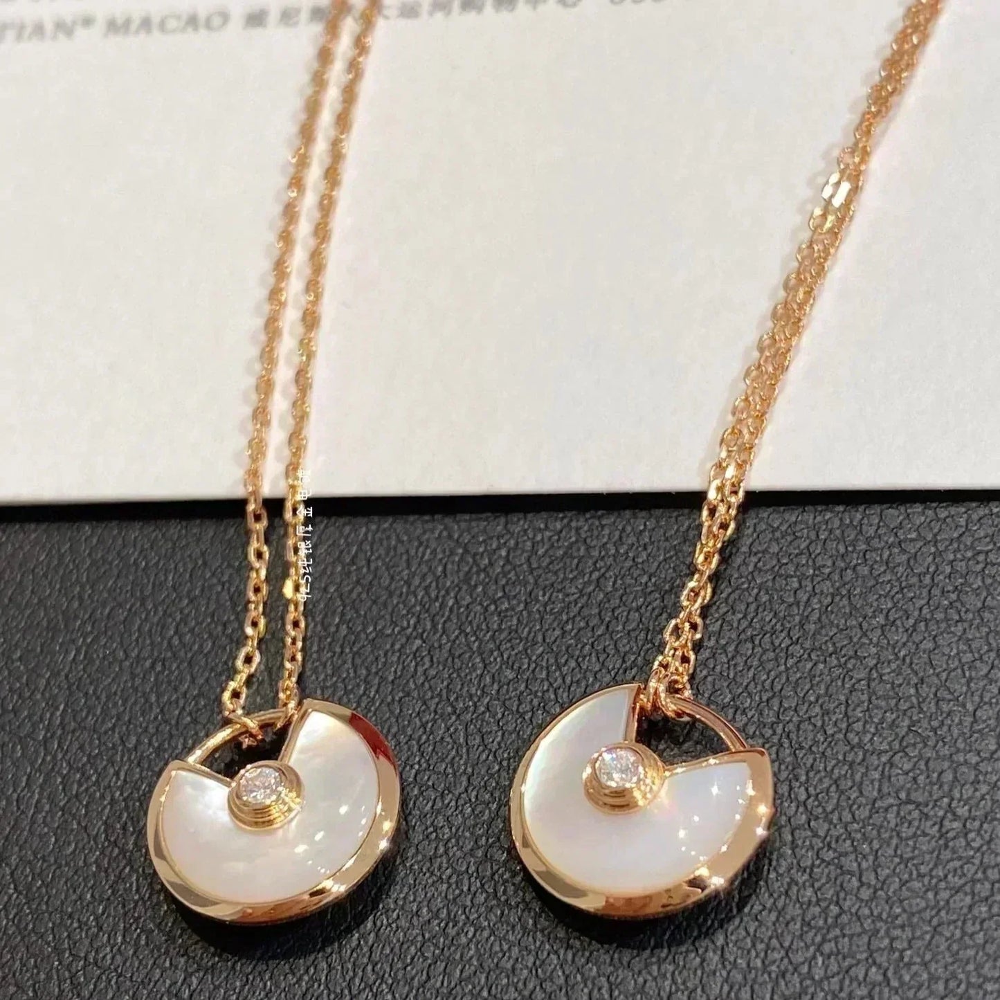 [Elowen Jewels]AMULETTE ROSE GOLD MOP NECKLACE