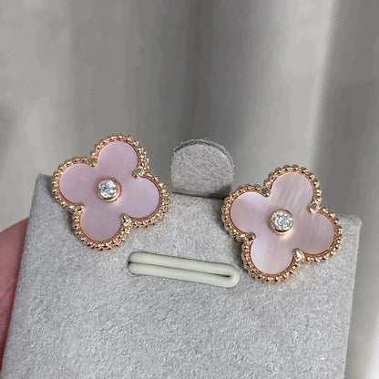 [Elowen Jewels]CLOVER MEDIUM 1 MOTIFS  PINK MOP DIAMOND EARRINGS