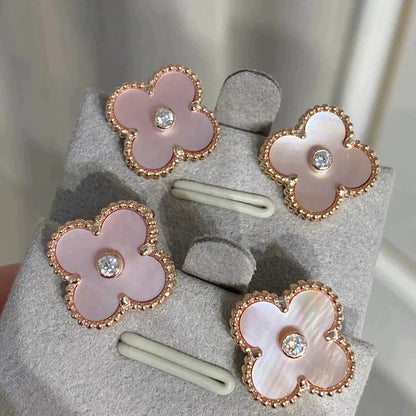 [Elowen Jewels]CLOVER MEDIUM 1 MOTIFS  PINK MOP DIAMOND EARRINGS