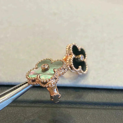 [Elowen Jewels]CLOVER MEDIUM 1 MOTIFS GRAY MOP  DIAMOND EARRINGS