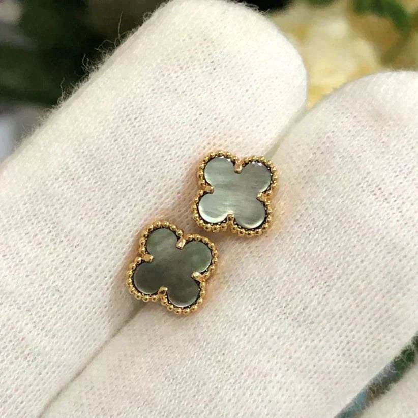 [Elowen Jewels]CLOVER MINI 9.5MM GRAY MOP EARRINGS