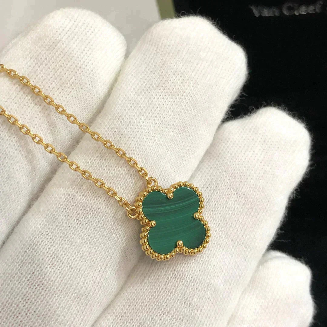 [Elowen Jewels]CLOVER 15MM MALACHITE SINGLE FLOWER  NECKLACE