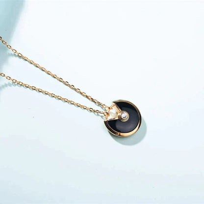 [Elowen Jewels]AMULETTE GOLD CARNELIAN ONYX NECKLACE