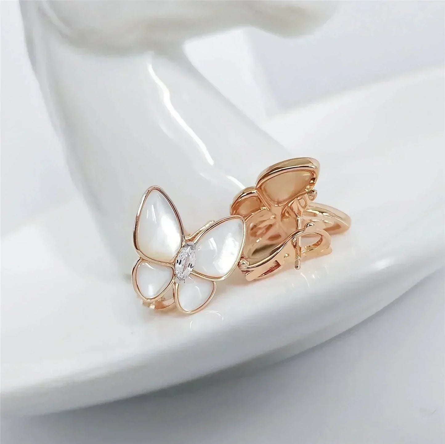 [Elowen Jewels]BUTTERFLY MOP DIAMOND EARRINGS
