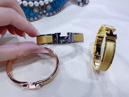 [Elowen Jewels]H CHAMPAGNE BRACELET