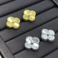 [Elowen Jewel]CLOVER MINI 9.5MM LASER EARRINGS