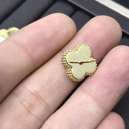 [Elowen Jewels]CLOVER MINI 9.5MM LASER EARRINGS