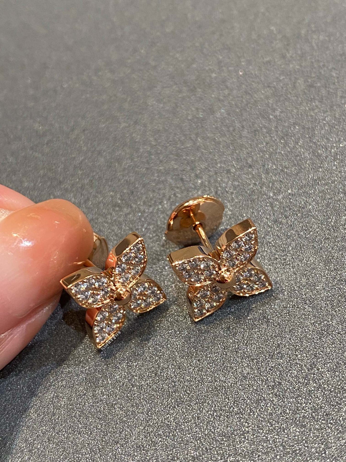 [Elowen Jewels]STAR DIAMOND EARRINGS