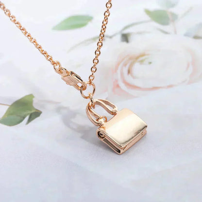 [Elowen Jewels]AMULETTE PEDANT ROSE GOLD NECKLACE
