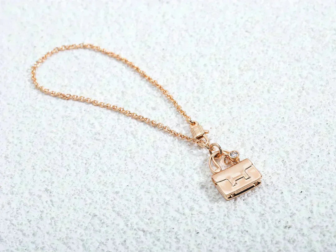 [Elowen Jewels]AMULETTE PEDANT ROSE GOLD NECKLACE