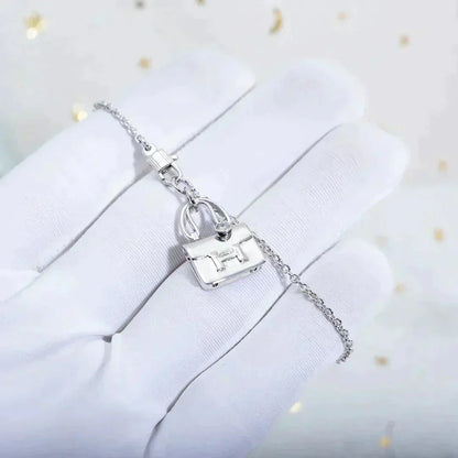 [Elowen Jewels]AMULETTE PEDANT SILVER NECKLACE