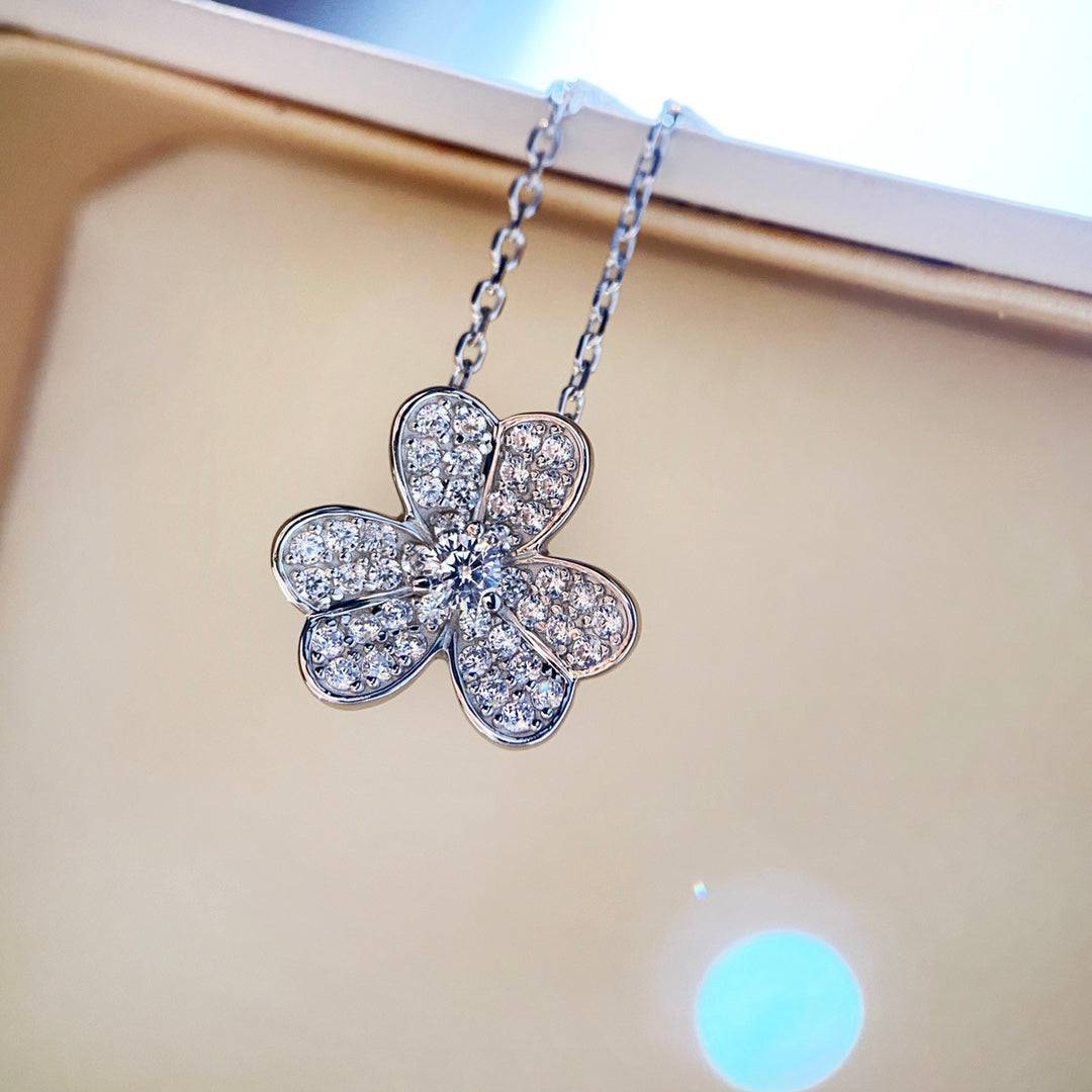 [Elowen Jewels]CLOVER DIAMOND NECKLACE SILVER