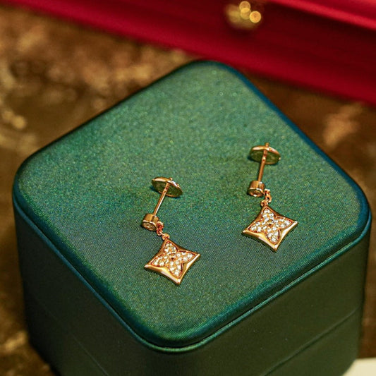 [Elowen Jewels]STAR DIAMONDS EARRINGS GOLD