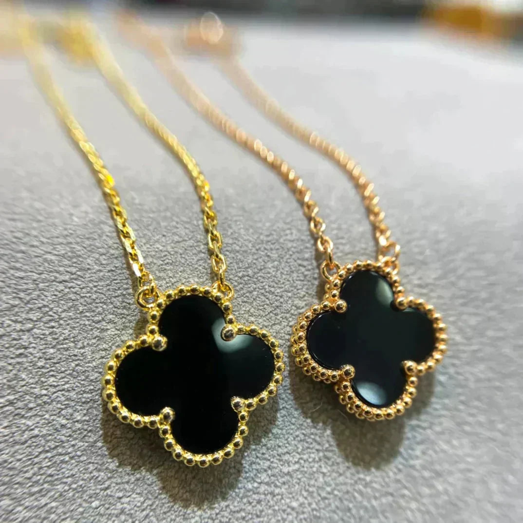 [Elowen Jewels]CLOVER 15MM BLACK ONYX SINGLE FLOWER NECKLACE