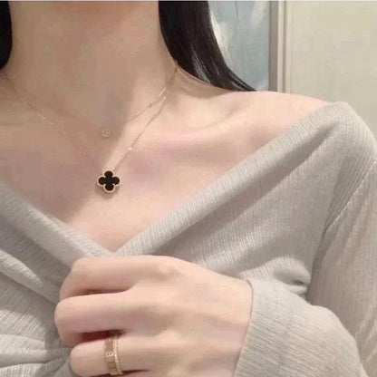 [Elowen Jewels]CLOVER 15MM BLACK ONYX SINGLE FLOWER NECKLACE