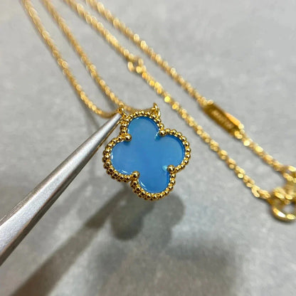 [Elowen Jewels]CLOVER 15MM BLUE AGATE NECKLACE
