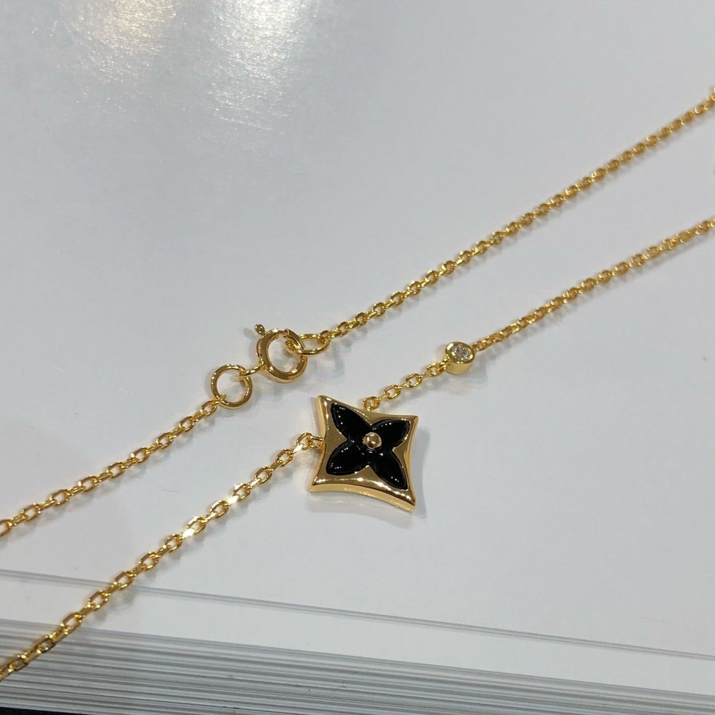 [Elowen Jewels]STAR BLACK MOP NECKLACE