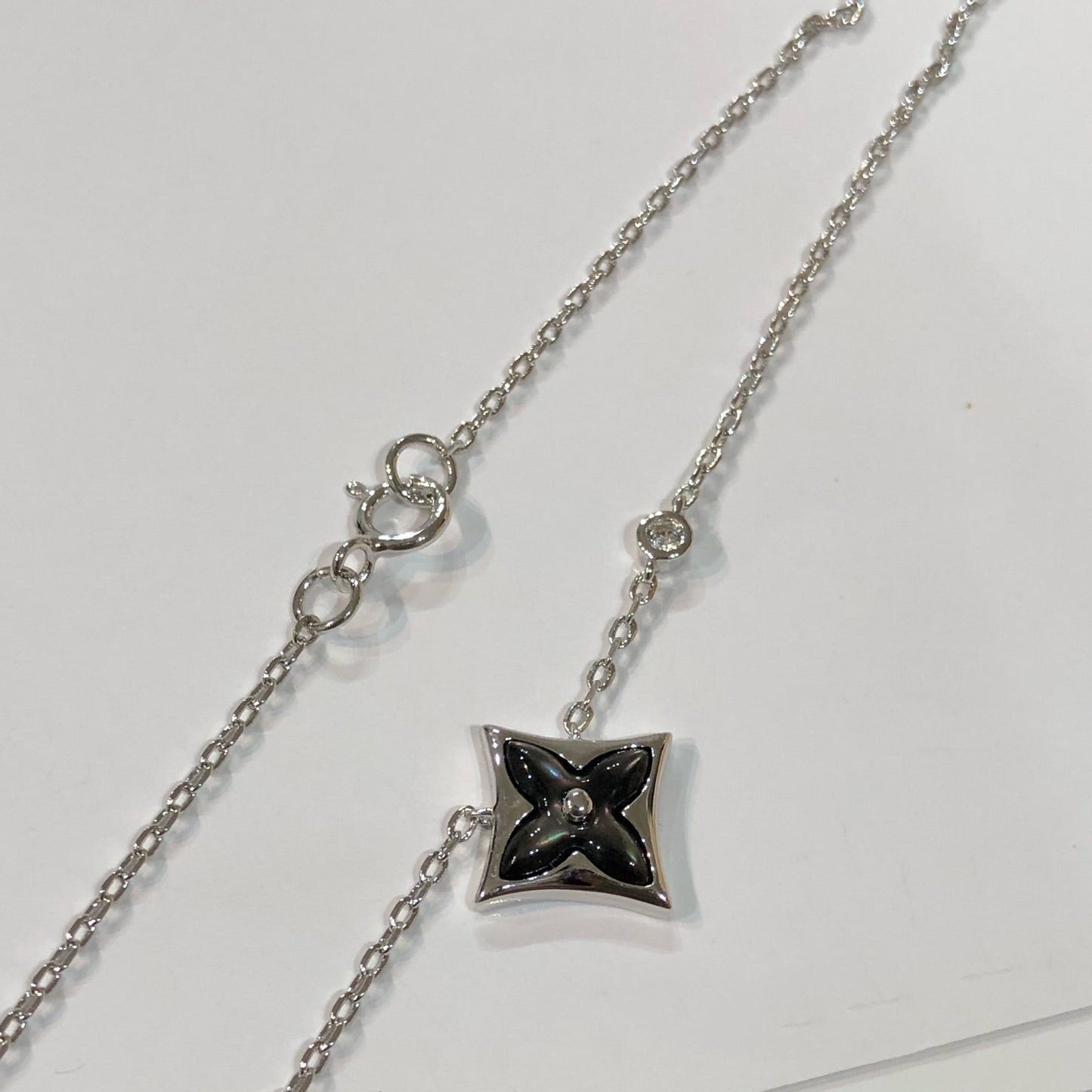 [Elowen Jewels]STAR BLACK MOP NECKLACE