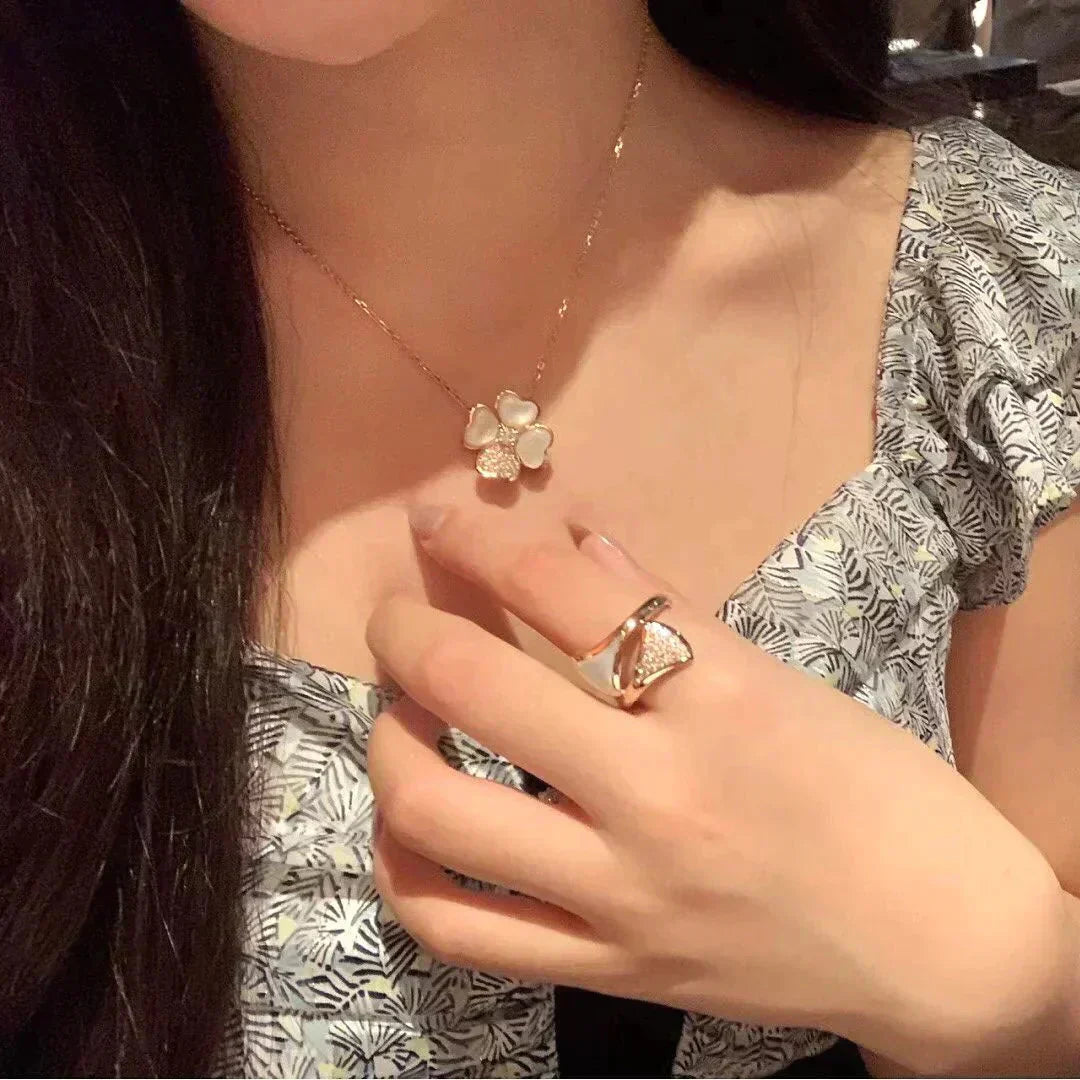 [Elowen Jewels]CLOVER MOP DIAMOND ROSE GOLD NECKLACE