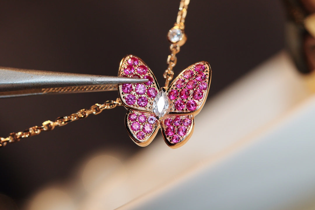 [Elowen Jewels]BUTTERFLY RED DIAMOND ROSE GOLD NECKLACE